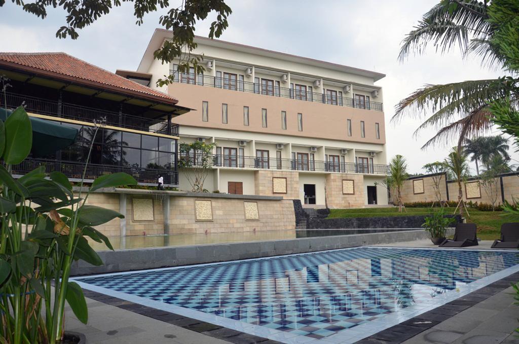 Bumi Cikeas Sentul Bogor Hotel Habitación foto