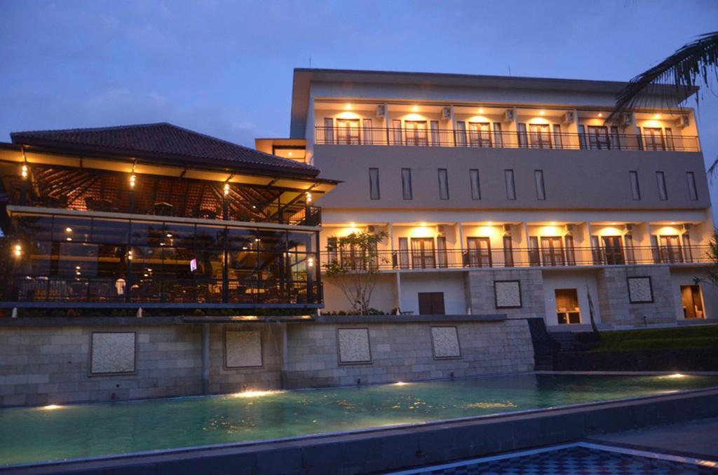 Bumi Cikeas Sentul Bogor Hotel Habitación foto