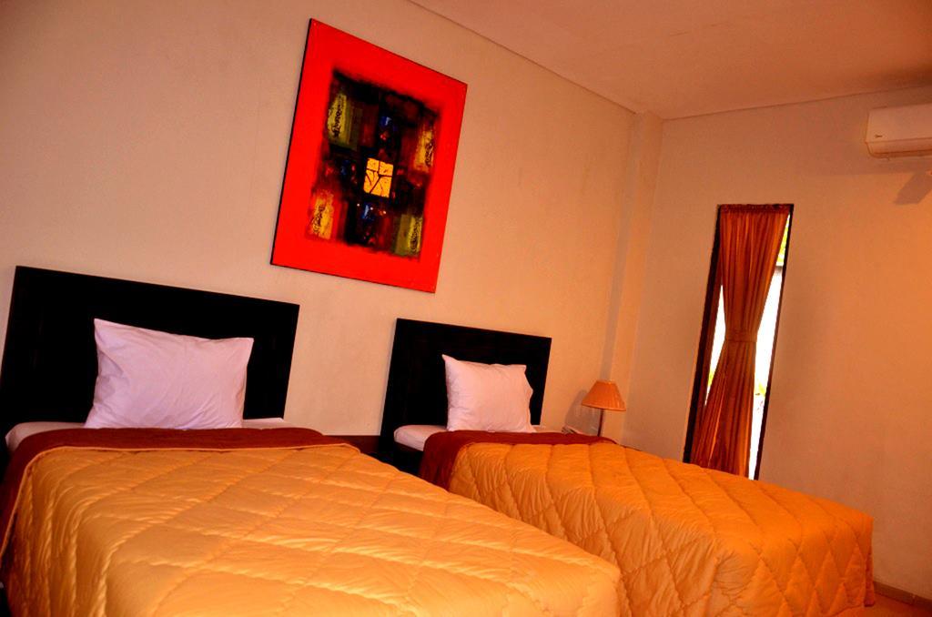 Bumi Cikeas Sentul Bogor Hotel Habitación foto